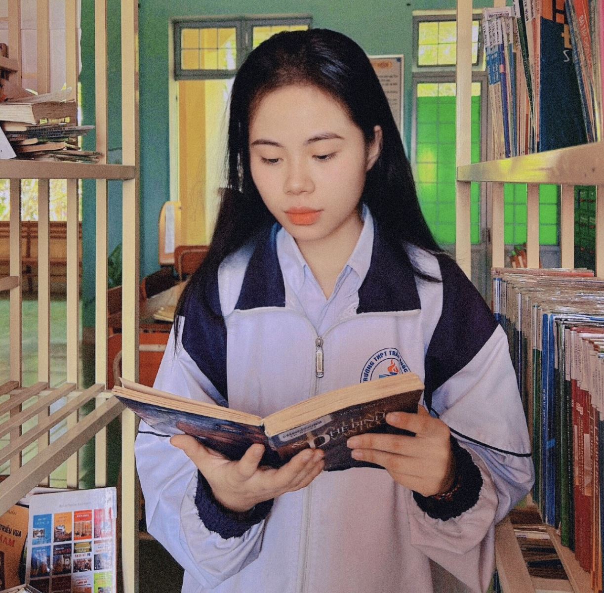 Trò chuyện với nữ sinh đạt giải Nhất học sinh giỏi môn Ngữ văn cấp Tỉnh năm học 2023-2024