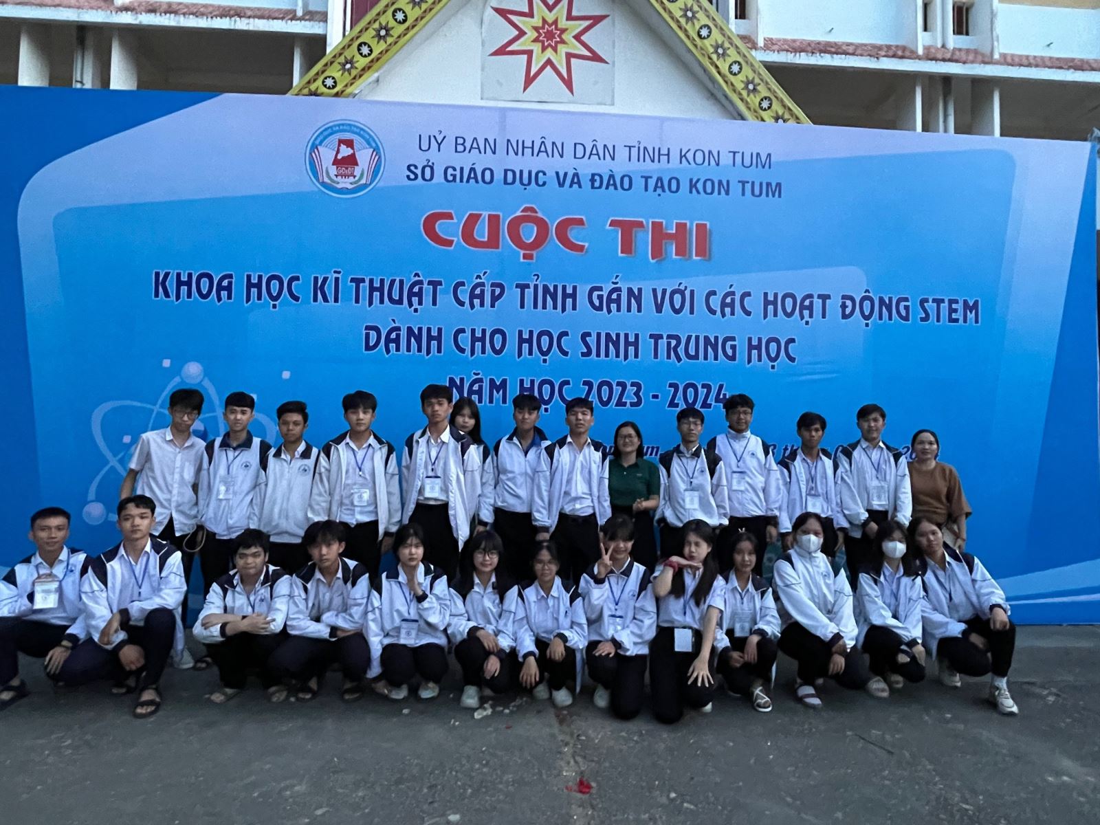 TRƯỜNG THPT TRẦN QUỐC TUẤN THAM GIA CUỘC THI KHOA HỌC, KỸ THUẬT CẤP TỈNH GẮN VỚI CÁC HOẠT ĐỘNG STEM/STEAM DÀNH CHO HS TRUNG HỌC, NĂM 2023-2024
