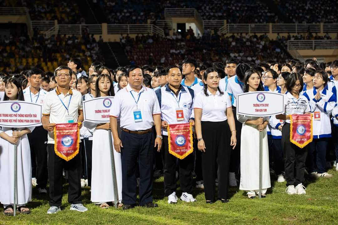 Trường THPT Trần Quốc Tuấn tham gia Hội khoẻ Phù Đổng Tỉnh Kon Tum lần thứ IX năm 2024